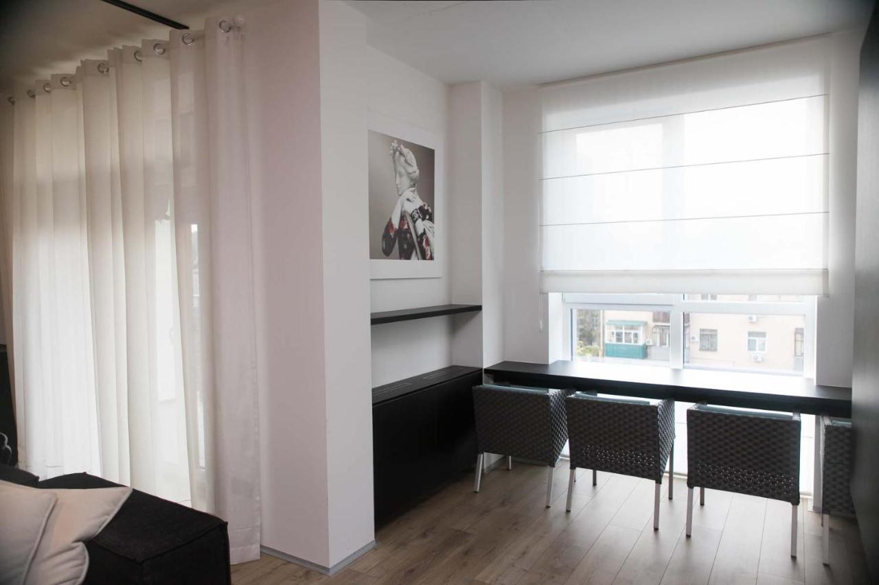 Stylish 1 Bedroom Studio Near Most City Dnyipropetrovszk Kültér fotó